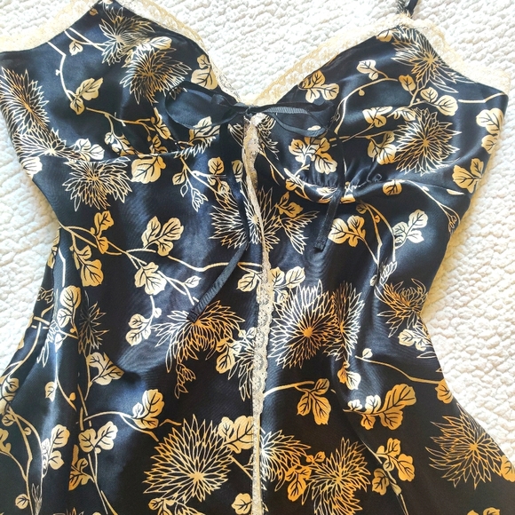 Victoria's Secret Other - Victoria Secret negligee